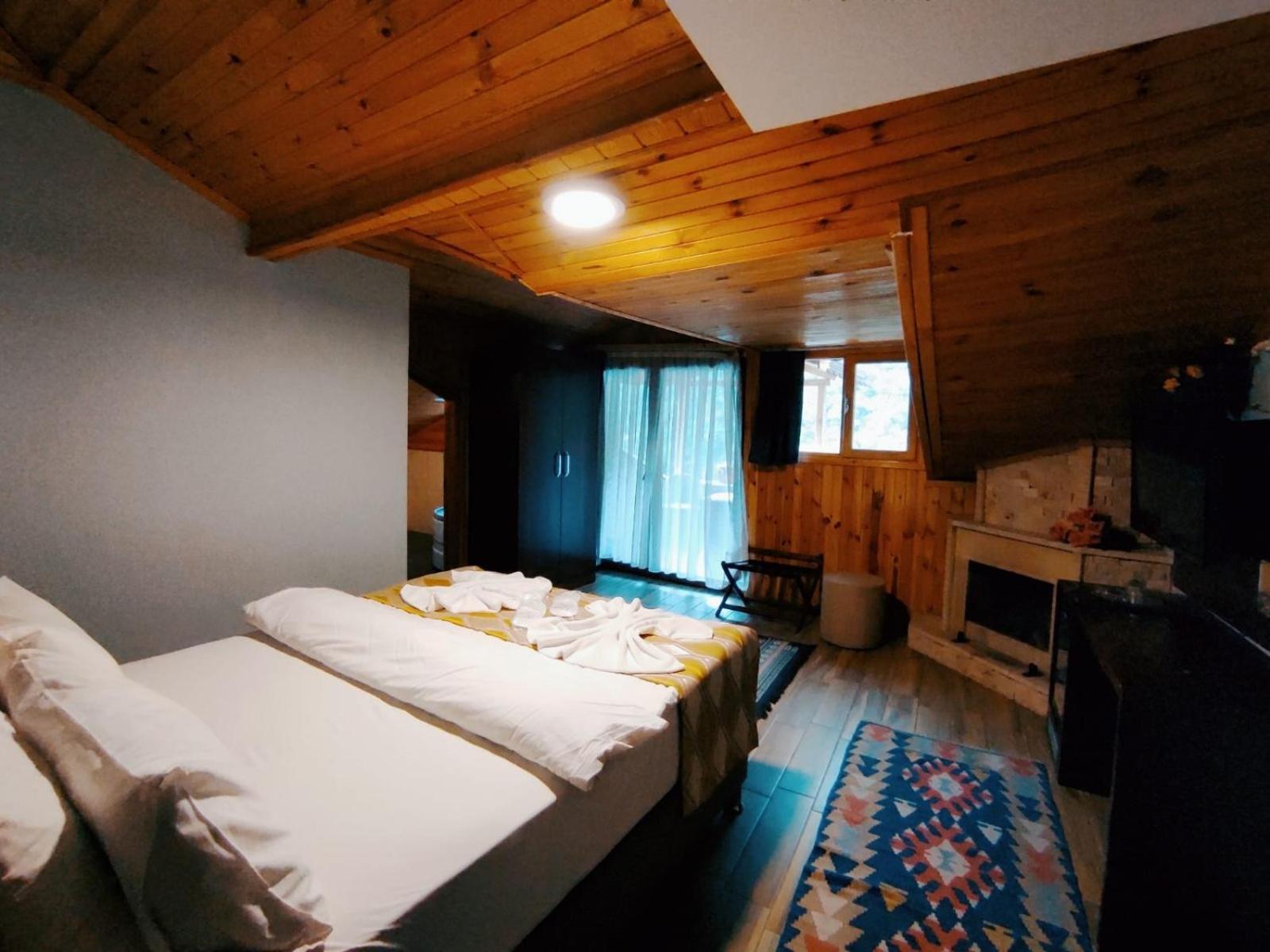 Hill River Hotel Агва Экстерьер фото